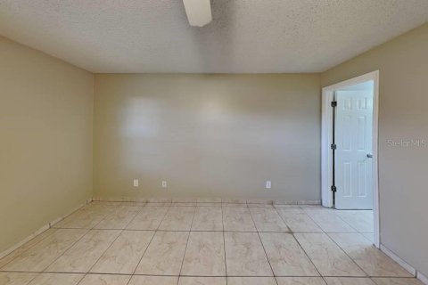 House in Kissimmee, Florida 3 bedrooms, 125.23 sq.m. № 1884733 - photo 12