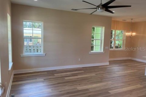 Villa ou maison à vendre à Lakeland, Floride: 3 chambres, 179.12 m2 № 2302407 - photo 3