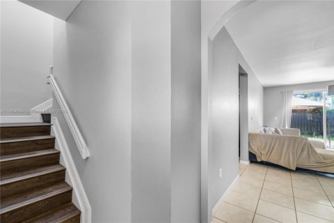 Touwnhouse à vendre à Homestead, Floride: 3 chambres, 128.02 m2 № 1921313 - photo 4