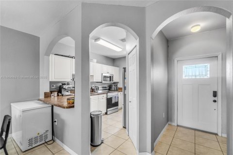 Touwnhouse à vendre à Homestead, Floride: 3 chambres, 128.02 m2 № 1921313 - photo 6