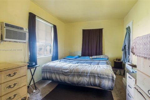 Купить виллу или дом в Майами, Флорида 2 спальни, 130.99м2, № 1972456 - фото 24