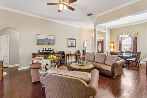 House in Clermont, Florida 3 bedrooms, 197.23 sq.m. № 2209408 - photo 7