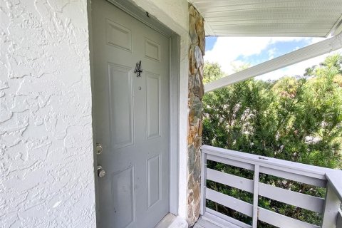Condo in Lutz, Florida, 2 bedrooms  № 2283808 - photo 13