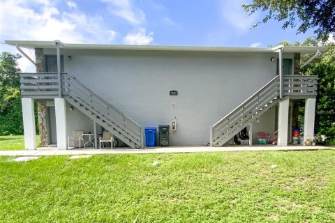 Condo in Lutz, Florida, 2 bedrooms  № 2283808