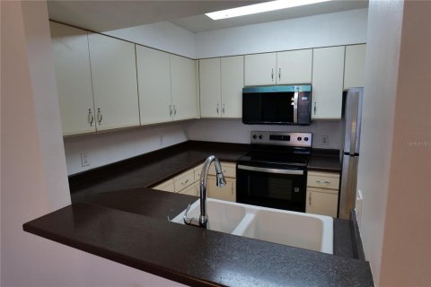 Copropriété à vendre à Clearwater, Floride: 2 chambres, 99.87 m2 № 1817271 - photo 16