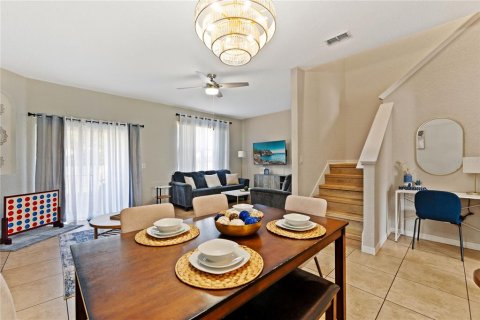 Townhouse in Davenport, Florida 3 bedrooms, 135.36 sq.m. № 1591580 - photo 10