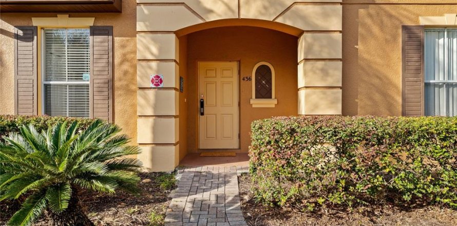 Townhouse in Davenport, Florida 3 bedrooms, 135.36 sq.m. № 1591580