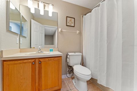 Townhouse in Davenport, Florida 3 bedrooms, 135.36 sq.m. № 1591580 - photo 22