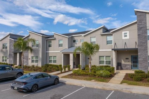 Adosado en venta en Kissimmee, Florida, 4 dormitorios, 177.81 m2 № 2236945 - foto 15
