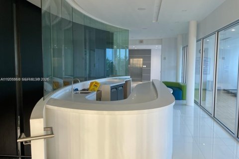 Condominio en alquiler en Doral, Florida, 3 dormitorios, 102.38 m2 № 2011181 - foto 28