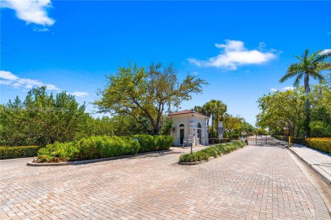 Townhouse in Hollywood, Florida 2 bedrooms, 130.43 sq.m. № 2057455 - photo 25