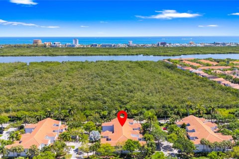 Townhouse in Hollywood, Florida 2 bedrooms, 130.43 sq.m. № 2057455 - photo 30