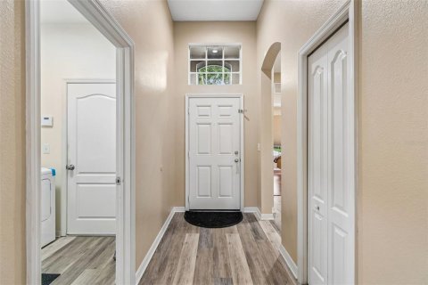 Casa en venta en Spring Hill, Florida, 3 dormitorios, 173.82 m2 № 2230930 - foto 5