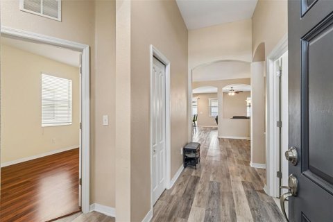 Casa en venta en Spring Hill, Florida, 3 dormitorios, 173.82 m2 № 2230930 - foto 4