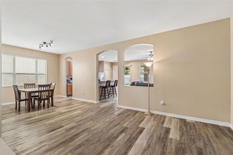 Casa en venta en Spring Hill, Florida, 3 dormitorios, 173.82 m2 № 2230930 - foto 7