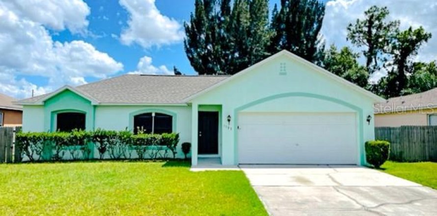 Villa ou maison à Kissimmee, Floride 4 chambres, 180.04 m2 № 2427130