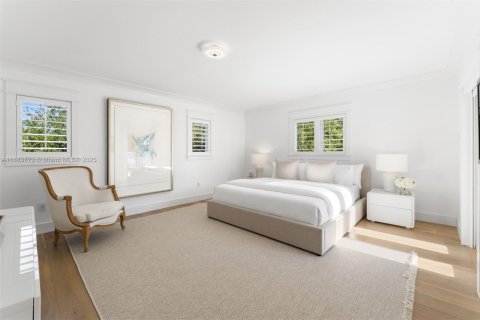 Casa en venta en Coral Gables, Florida, 4 dormitorios, 334.54 m2 № 1943615 - foto 4