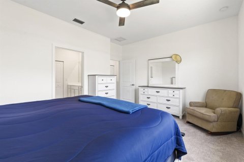 Townhouse in Port St. Lucie, Florida 3 bedrooms, 169.18 sq.m. № 2175770 - photo 18