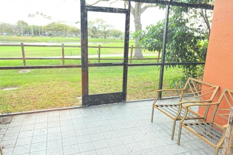 Apartment in Pembroke Pines, Florida 3 bedrooms, 126.25 sq.m. № 2193289 - photo 23