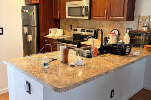 Apartment in Pembroke Pines, Florida 3 bedrooms, 126.25 sq.m. № 2193289 - photo 13