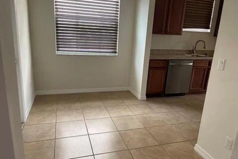 Villa ou maison à louer à Orlando, Floride: 3 chambres, 150.32 m2 № 2405773 - photo 6