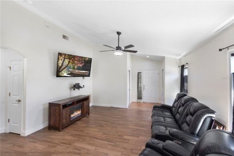 Villa ou maison à vendre à Valrico, Floride: 3 chambres, 124.02 m2 № 1648349 - photo 12