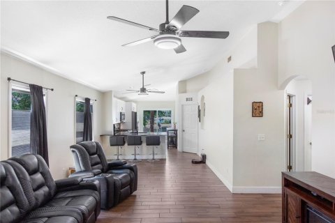 Villa ou maison à vendre à Valrico, Floride: 3 chambres, 124.02 m2 № 1648349 - photo 10