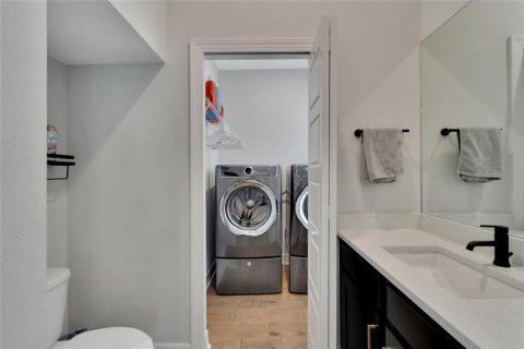 Touwnhouse à louer à Tampa, Floride: 4 chambres, 205.31 m2 № 2398938 - photo 26