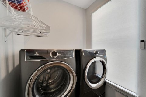 Touwnhouse à louer à Tampa, Floride: 4 chambres, 205.31 m2 № 2398938 - photo 27
