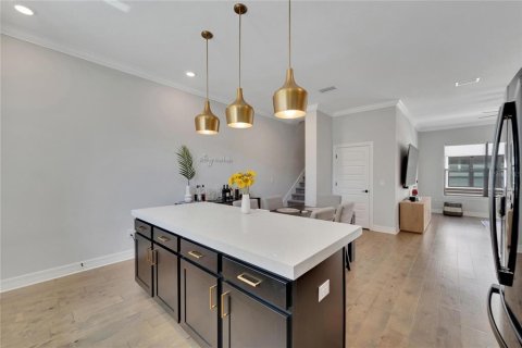 Touwnhouse à louer à Tampa, Floride: 4 chambres, 205.31 m2 № 2398938 - photo 23