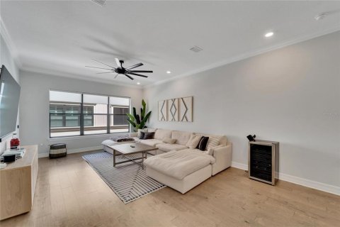 Touwnhouse à louer à Tampa, Floride: 4 chambres, 205.31 m2 № 2398938 - photo 11