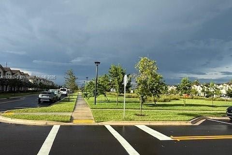 Touwnhouse à louer à Miami, Floride: 4 chambres, 173.91 m2 № 1933248 - photo 30