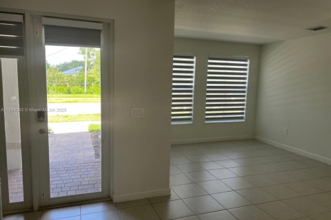 Touwnhouse à louer à Miami, Floride: 4 chambres, 173.91 m2 № 1933248 - photo 7