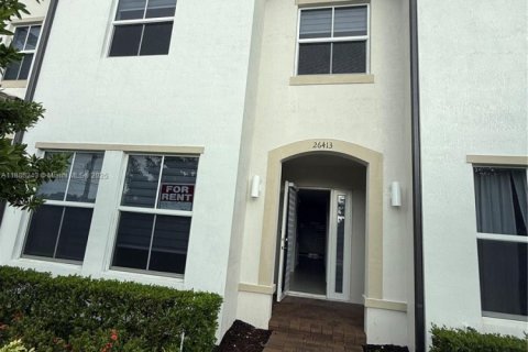 Touwnhouse à louer à Miami, Floride: 4 chambres, 173.91 m2 № 1933248 - photo 2