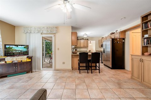 Villa ou maison à vendre à LaBelle, Floride: 3 chambres № 1995264 - photo 11