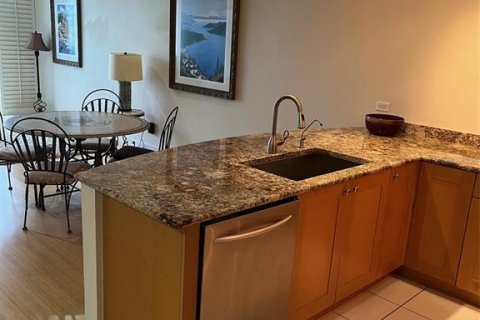 Condominio en alquiler en Sarasota, Florida, 2 dormitorios, 132.29 m2 № 1909406 - foto 12