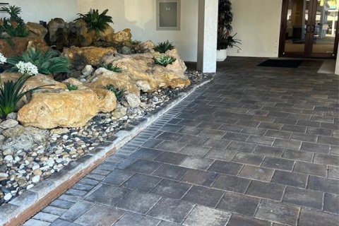 Condominio en alquiler en Sarasota, Florida, 2 dormitorios, 132.29 m2 № 1909406 - foto 24