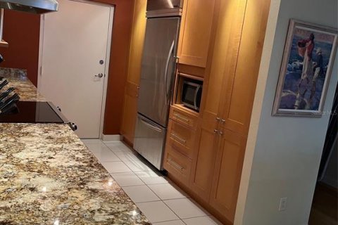 Condominio en alquiler en Sarasota, Florida, 2 dormitorios, 132.29 m2 № 1909406 - foto 7