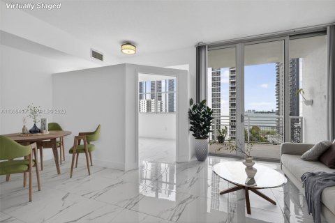 Copropriété à vendre à Miami, Floride: 1 chambre, 71.81 m2 № 2060889 - photo 28