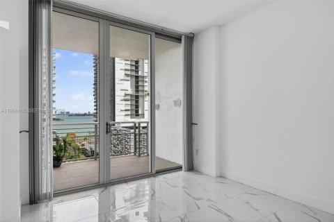 Copropriété à vendre à Miami, Floride: 1 chambre, 71.81 m2 № 2060889 - photo 7