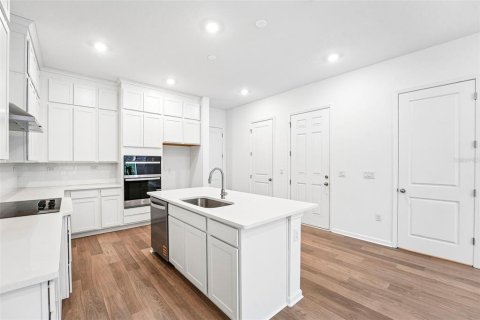 Touwnhouse à vendre à Jacksonville, Floride: 3 chambres, 143.91 m2 № 2413877 - photo 11