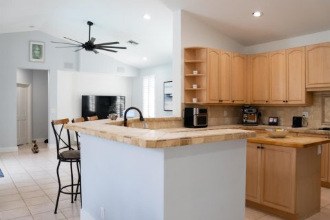 Villa ou maison à louer à Boca Raton, Floride: 4 chambres, 249.81 m2 № 2176766 - photo 17