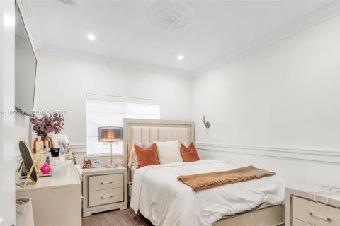 Villa ou maison à louer à Miami, Floride: 4 chambres, 154.96 m2 № 2046072 - photo 7