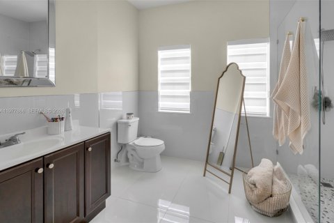 Villa ou maison à louer à Miami, Floride: 4 chambres, 154.96 m2 № 2046072 - photo 12