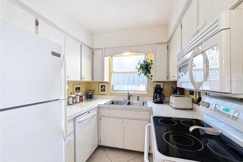Condominio en venta en Venice, Florida, 1 dormitorio, 51.47 m2 № 1446720 - foto 6