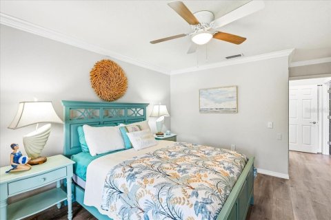 House in Sarasota, Florida 2 bedrooms, 132.39 sq.m. № 2156414 - photo 13