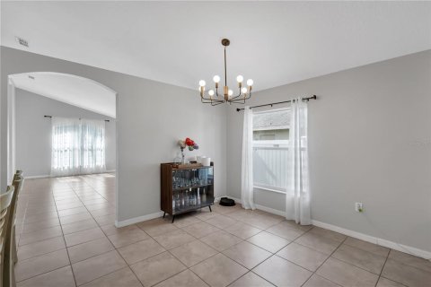 House in Orange City, Florida 4 bedrooms, 177.81 sq.m. № 1797284 - photo 23