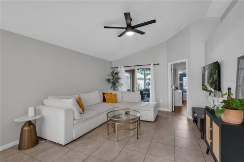House in Orange City, Florida 4 bedrooms, 177.81 sq.m. № 1797284 - photo 22