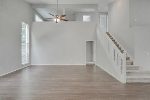 House in Kissimmee, Florida 3 bedrooms, 178.37 sq.m. № 1810581 - photo 28