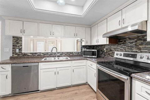 Casa en venta en Spring Hill, Florida, 3 dormitorios, 146.79 m2 № 2428728 - foto 20